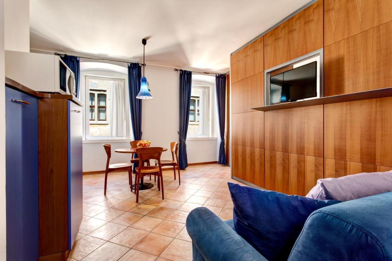 טריאסטה Residence San Giusto מראה חיצוני תמונה