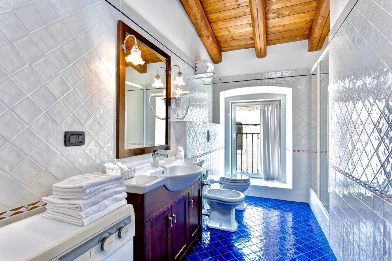 טריאסטה Residence San Giusto מראה חיצוני תמונה