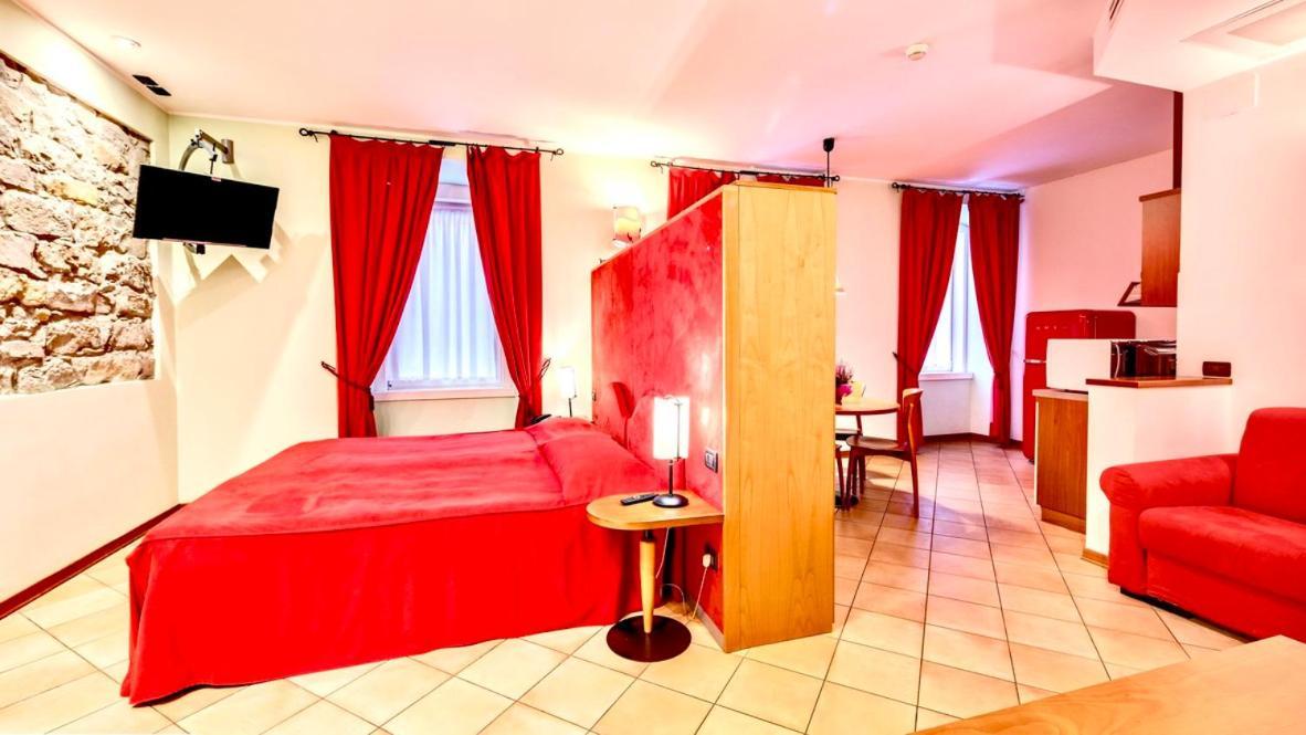 טריאסטה Residence San Giusto מראה חיצוני תמונה